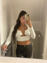 Load image into Gallery viewer, Icy Inital Letter Necklace