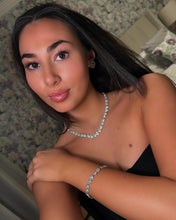 Load image into Gallery viewer, Angel Choker