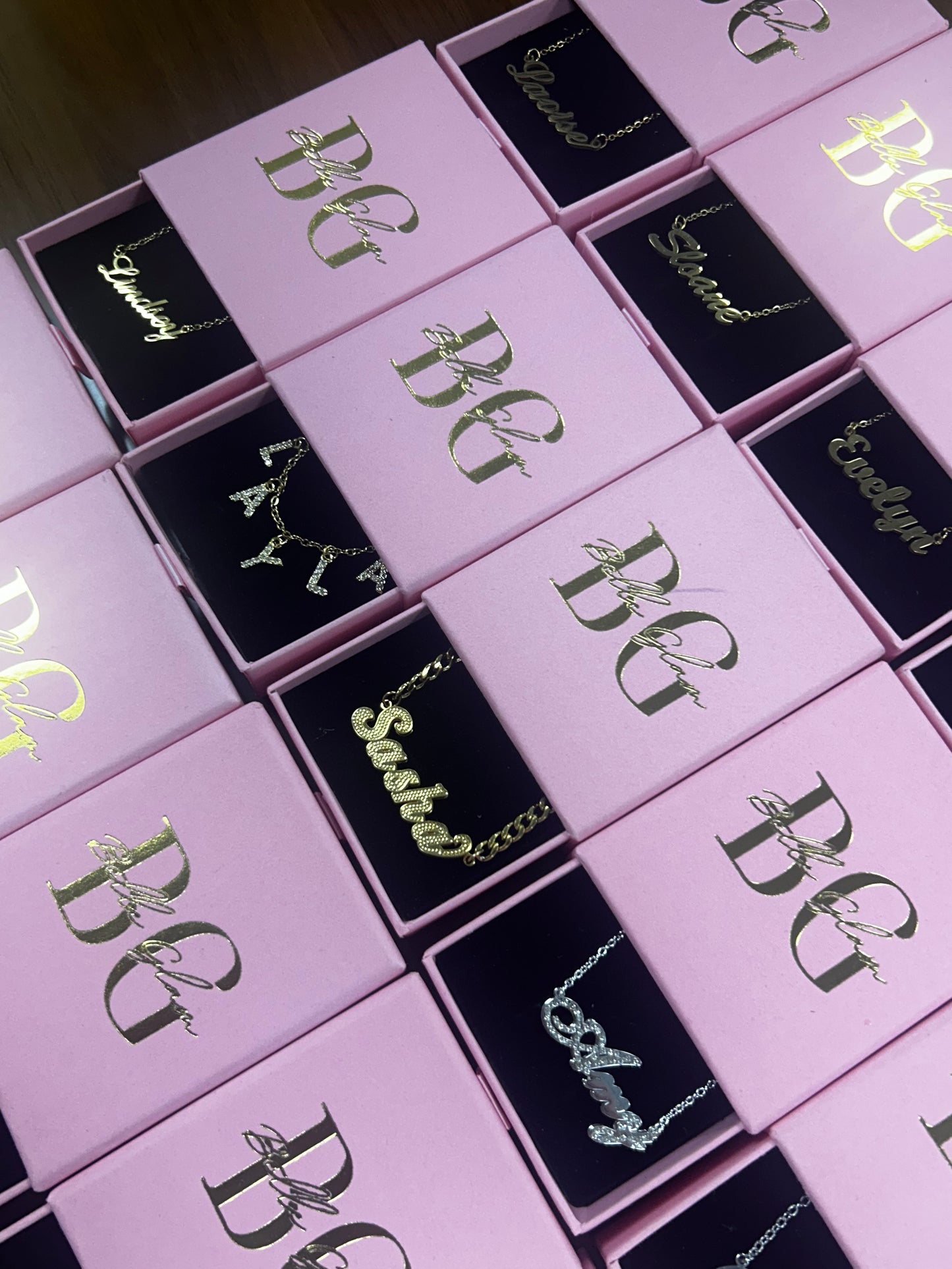 Luxury Custom Name Necklaces – Exclusive Limited Stock Sale