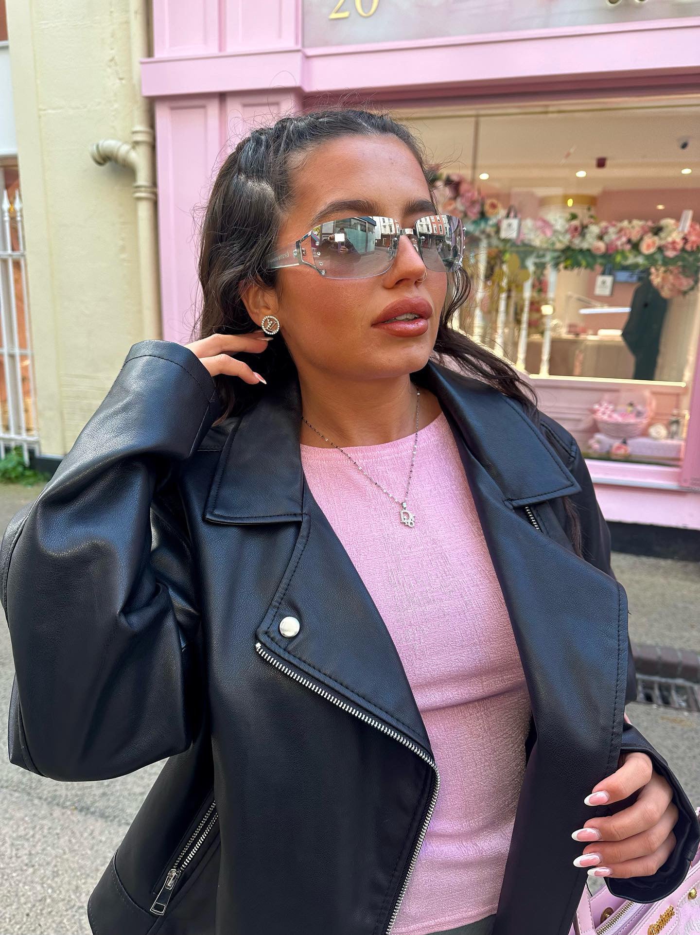 V Earrings