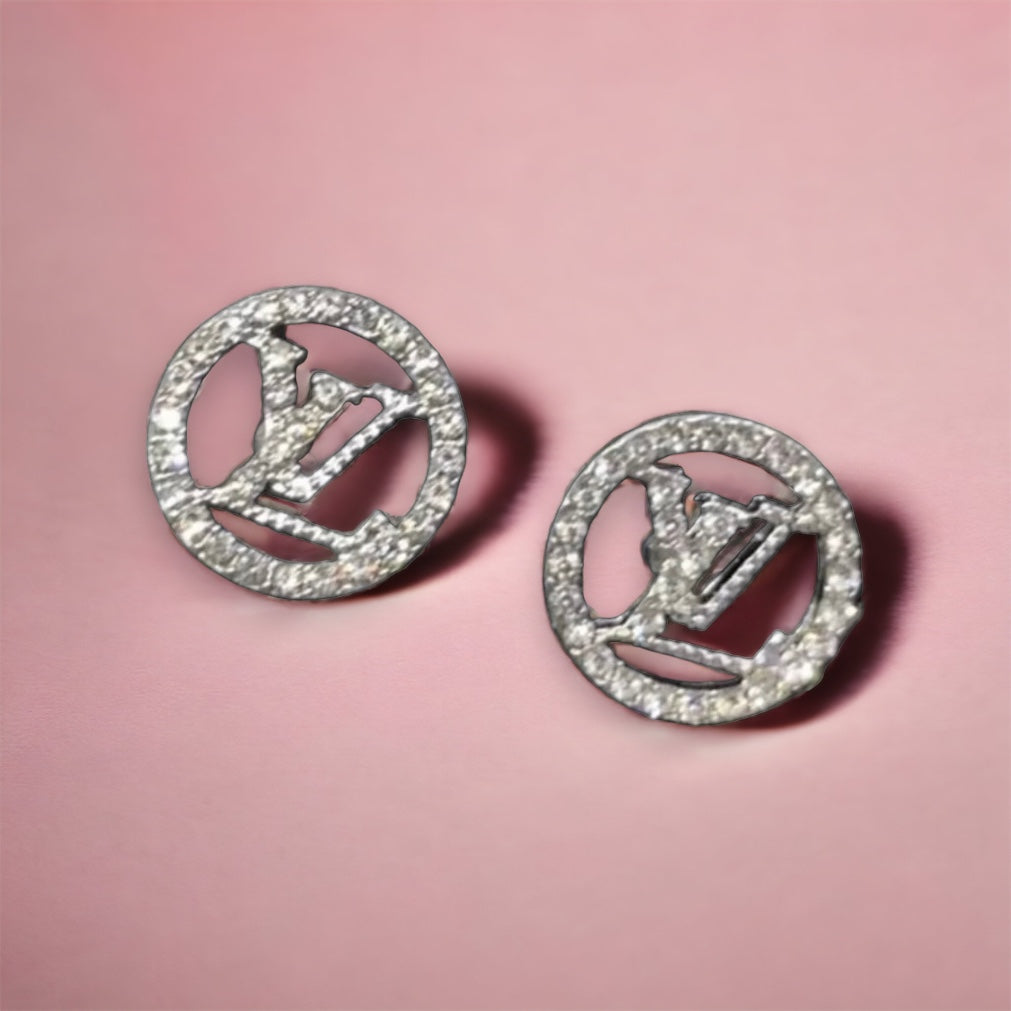 V Earrings