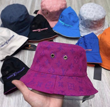 Load image into Gallery viewer, LV Bucket Hat
